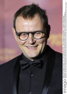 David STRIESOW (Schauspieler) , Einzelbild,angeschnittenes Einzelmotiv,Portraet,Portrait,Porträt, Bayerischer Filmpreis 2016-Red Carpet,Roter Teppich,am 15.01.2016 im Prinzregententheater in Muenchen.