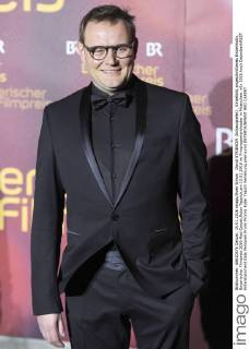 David STRIESOW (Schauspieler) , Einzelbild,angeschnittenes Einzelmotiv, Bayerischer Filmpreis 2016-Red Carpet,Roter Teppich,am 15.01.2016 im Prinzregententheater in Muenchen.