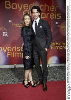 Alice Dwyer und Sabin Tambrea bei der Verleihung des Bayerischen Filmpreises 2015 im Prinzregententheater. München, 15.01.2016 Foto:xS.xGabschx xFuturexImage