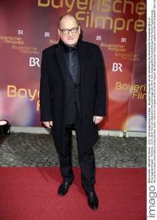 Burghart Klaussner bei der Verleihung des Bayerischen Filmpreises 2015 im Prinzregententheater. München, 15.01.2016 Foto:xS.xGabschx xFuturexImage
