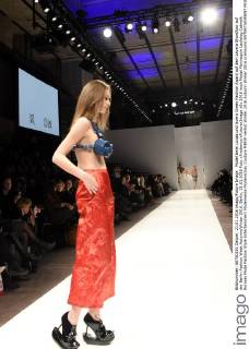 Model beim Luxaa und lavera Green Fashion Award auf dem Lavera Showfloor auf der Berlin Fashion Week Autumn Winter 2016. Berlin, 21.01.2016 Foto:xFredericx xFuturexImage