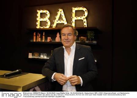 01.02.2016,Berlin, Deutschland, GER, AHGZ (Allgemeine Hotel- und Gastronomie Zeitung) zeichnet Hotelier des Jahres aus.Nico Hofmann, Filmproduzent, Portrait