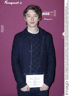 Nominierte für Filmpreis Cesar Swann Arlaud ( meilleur Espoir Masculin dans Les Arnachistes ) CELEBRITES : Dejeuner des Nommes des Cesars au Fouquets - 05 02 2015 GwendolineLeGoffx 