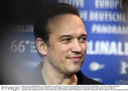Regisseur Vincent Perez während der Pressekonferenz zum Film -ALONE IN BERLIN JEDER STIRB FÜR SICH ALLEIN- anlässlich der 66. Internationalen Filmfestspiele Berlin 66. Internationale Filmfestspiele in Berlin IFB2016