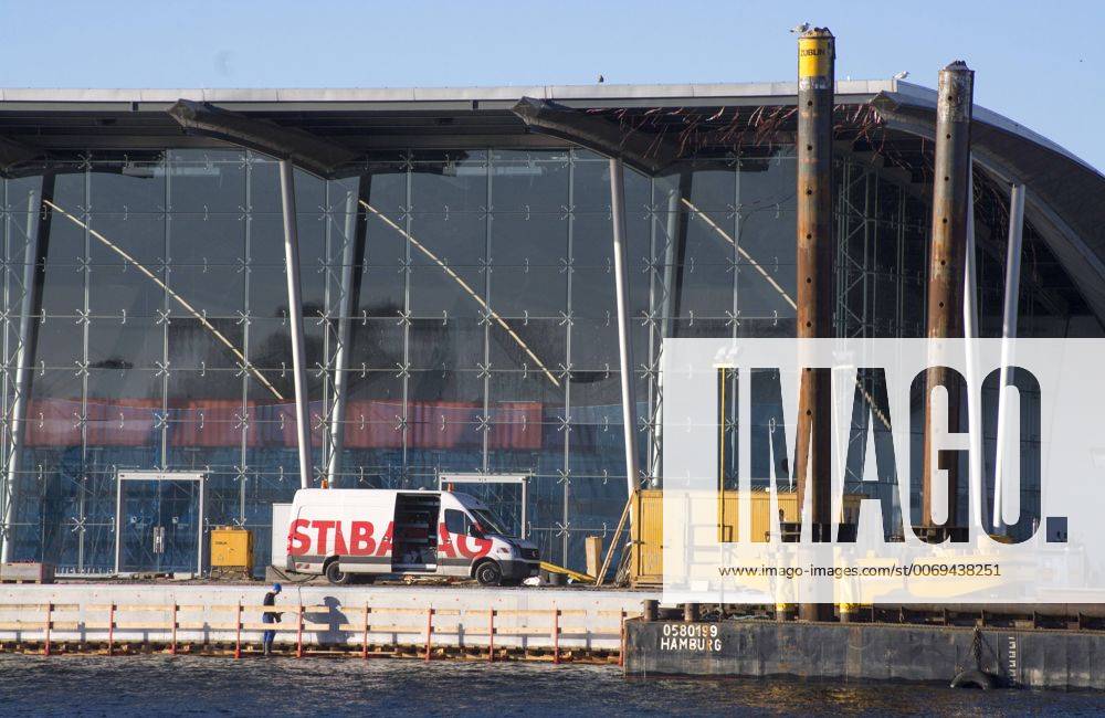 Stockfoto Erneuert Wird Kaianlage Am Liegeplatz P7 Am P