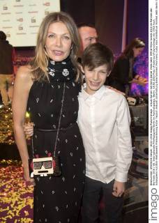 Ursula Karven mit Sohn Daniel Veres beim 99Fire-Films-Award 2016 im Rahmen der Berlinale 2016 66. Internationale Filmfestspiele Berlin im Admiralspalast. Berlin, 18.02.2016 Foto:xFredericx xFuturexImage