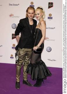 Wilson Gonzales Ochsenknecht und Bonnie Strange - Echo 2011 - 20.Verleihung des Deutschen Musikpreis in der Messe Berlin am 24.03.2011. Echo 2011