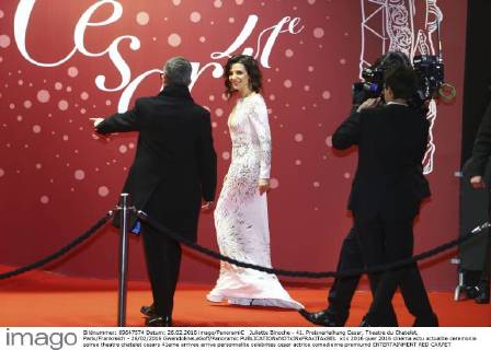 Juliette Binoche - 41. Preisverleihung Cesar, Theatre du Chatelet, Paris Frankreich - 26 02 2016 GwendolineLeGoff Panoramic 