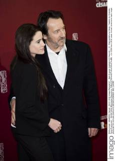 Jean Hugues Anglade mit Freundin - 41. Preisverleihung Cesar, Theatre du Chatelet, Paris Frankreich - 26 02 2016 JBAutissier Panoramic 
