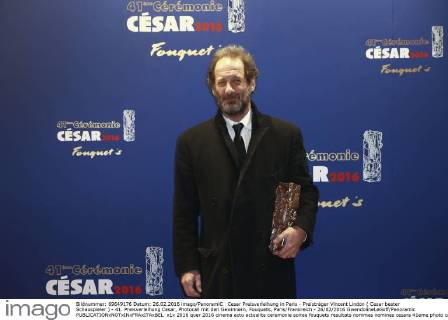 Cesar Preisverleihung in Paris - Preisträger Vincent Lindon ( Cesar bester Schauspieler ) - 41. Preisverleihung Cesar, Photocall mit den Gewinnern, Fouquets, Paris Frankreich - 26 02 2016 GwendolineLeGoff Panoramic 