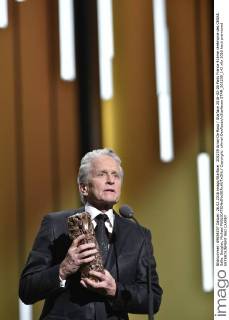 205239 Arnal-De Rosa Starface 2016-02-26 Paris France 41ème cérémonie des CESAR. Salle. Douglas, Michael  Copyright: xArnal-DexRosax xStarfacex STAR_205239_143