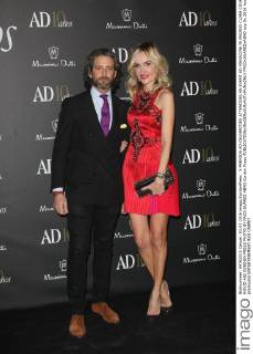X PREMIOS AD CELEBRITIES ATTENDING AN EVENT AD MAGACINE IN MADRID CLARA COUREL Y NOVIO 482 CORDON PRESS PHOTO BY PACO SUAREZ ABAD Cordon Press  PACOxSUAREZxABAD