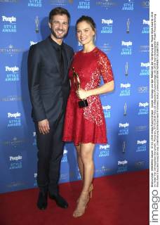 Jochen Schropp und Bar Refaeli bei der Verleihung der People Style Awards 2016 im Hotel Vier Jahreszeiten Kempinski. München, 07.03.2016 Foto:xS.xGabschx xFuturexImage