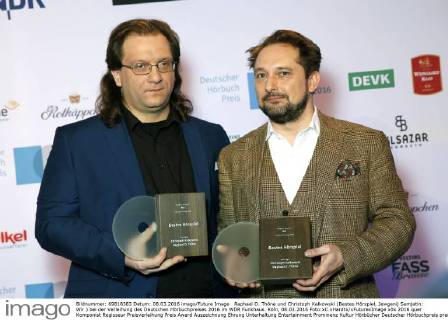 Raphael D. Thöne und Christoph Kalkowski (Bestes Hörspiel, Jewgenij Samjatin: Wir ) bei der Verleihung des Deutschen Hörbuchpreises 2016 im WDR Funkhaus. Köln, 08.03.2016 Foto:xC.xHardtx xFuturexImage