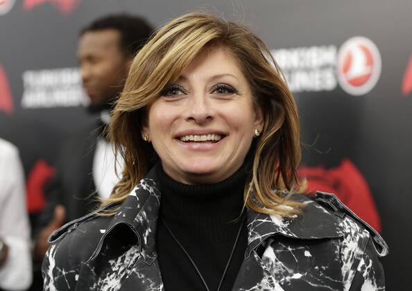 Maria Bartiromo walks on the red carpet at the Batman V Superman: Dawn Of Justice New York premiere at Radio City Music Hall on March 20, 2016 in New York City.  NYP20160320125 JOHNxANGELILLO