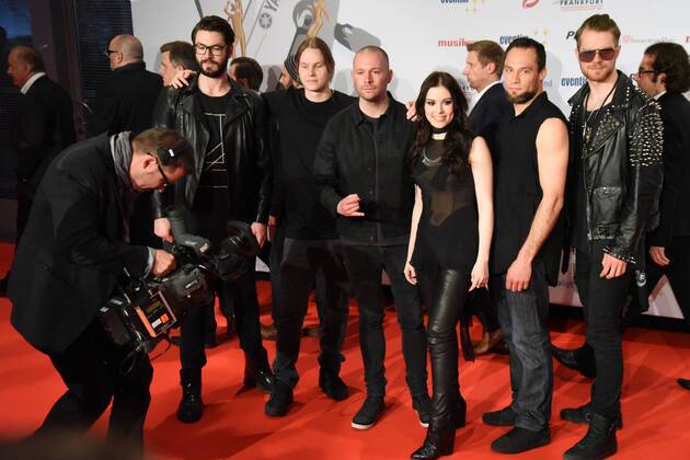 04.04..2016 xmfx Frankfurt am Main, Messe red carpet, Roter Teppich PRG Live Entertainment Award (LEA) 2016 Beyond the Black deutsche Symphonic-Metal-Band