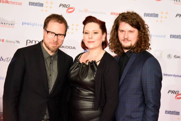 04.04..2016 xmfx Frankfurt am Main, Messe red carpet, Roter Teppich PRG Live Entertainment Award (LEA) 2016 Gleis 8 Anna R. (Ex-Rosenstolz) -Saxophonist Lorenz Allacher und Timo Dorsch