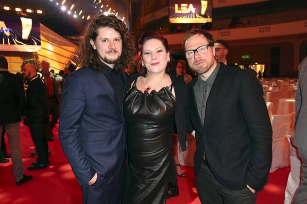 Gleis 8 mit AnNa R. bei der Verleihung des PRG Live Entertainment Award 2016 in der Festhalle Frankfurt. Frankfurt am Main, 04.04.2016 Foto:xS.xGabschx xFuturexImage