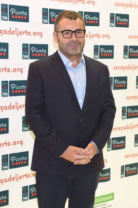 Jorge Javier Vazquez erhält den Picota del Jerte Preis in Madrid Jorge Javier Vazquez recibe el Premio Picota del Jerte en Madrid. 588 Diego Puerta Cordon Press Jorge Javier Vazquez receives the Picota del Jerte awards in Madrid. Cordon Press  DiegoxPuerta