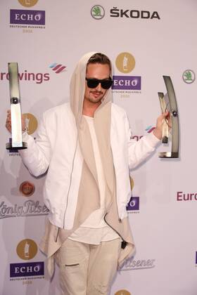 Preisträger: Robin Schulz bei der Verleihung vom Echo am 07.04.2016 in Berlin Echo Verleihung 2016 in Berlin- Preistraeger Gewinner 