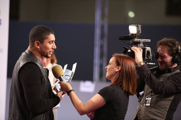 Preisträger Andreas Bourani im Interview bei der Verleihung vom Echo am 07.04.2016 in Berlin Echo Verleihung 2016 in Berlin- Preistraeger Gewinner 