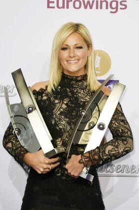 Themen der Woche Bilder des Tages Helene Fischer it den Echos für Album des Jahres, für Crossover, die beste Musik-DVD Blu-ray national und den besten Live-Act national bei der 25. Verleihung des Echo 2016 in der Messe Berlin. Berlin, 07.04.2016 Foto:xFredericx xFuturexImage