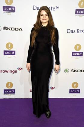 Femme Schmidt bei der 25. Verleihung des Echo 2016 in der Messe Berlin. Berlin, 07.04.2016 Foto:xFredericx xFuturexImage