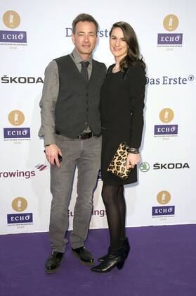 Jan Sosniok mit Ehefrau Nadine bei der 25. Verleihung des Echo 2016 in der Messe Berlin. Berlin, 07.04.2016 Foto:xFredericx xFuturexImage