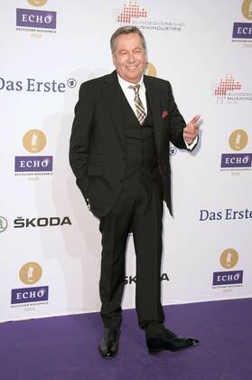 Roland Kaiser bei der 25. Verleihung des Echo 2016 in der Messe Berlin. Berlin, 07.04.2016 Foto:xFredericx xFuturexImage