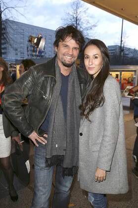 Hans Weingartner mit Renata bei der Eröffnung des Filmfestivals achtung berlin - new berlin film award mit dem Film Mann im Spagat: Pace, Cowboy, Pace im Kino International. Berlin, 13.04.2016 Foto:xS.xGabschx xFuturexImage