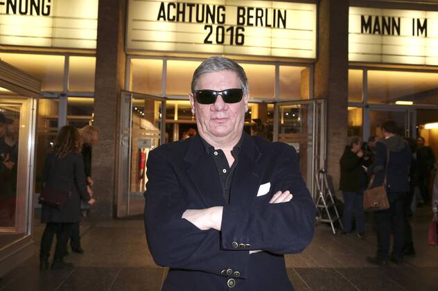 Claude-Oliver Rudolph bei der Eröffnung des Filmfestivals achtung berlin - new berlin film award mit dem Film Mann im Spagat: Pace, Cowboy, Pace im Kino International. Berlin, 13.04.2016 Foto:xS.xGabschx xFuturexImage