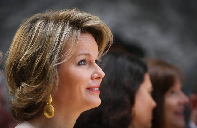 Belgien: Königin Mathilde besucht Preisverleihung in Brüssel Queen Mathilde of Belgium pictured during the Baillet Latour Health Prize 2016 ceremony in attendance of the Queen, on Thursday 14 April 2016, at the Palace of Academia in Brussels.  VIRGINIExLEFOUR 04832128