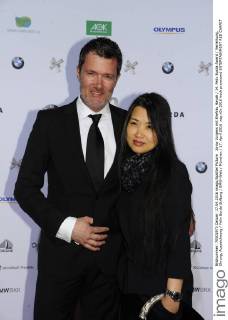 Jonny Jürgens mit Ehefrau Hayah 14. Felix Burda Award Verleihung, Ehrung, Auszeichnung Felix Burda Stiftung BMW-Welt München 17. April 2016