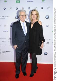 Frank Elstner mit Ehefrau 14. Felix Burda Award Verleihung, Ehrung, Auszeichnung Felix Burda Stiftung BMW-Welt München 17. April 2016