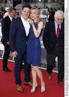 Matthias Steiner mit Ehefrau Inge Steiner bei der Verleihung des Radio Regenbogen Award 2016 im Europa-Park Confertainment Center. Rust, 22.04.2016 Foto:xS.xGabschx xFuturexImage