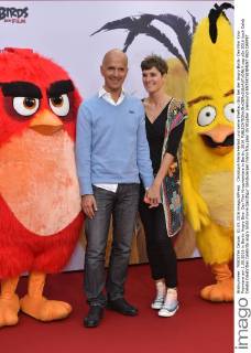 Christoph Maria Herbst und seine Ehefrau Gisi bei der Angry Birds- Der Film Kino Premiere am 1.05.2016 in Berlin Angry Birs- Der Film Kinopremiere in Berlin, 2016