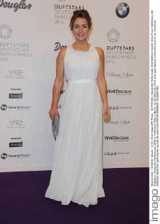 DUFTSTARS -Deutscher Parfumpreis 2016 Bettina Cramer Ankunft zur Verleihung der Duftstars- Deutscher Parfumpreis 2016 im Kraftwerk Mitte in Berlin, 12.05.2016