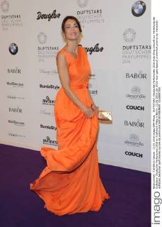 DUFTSTARS -Deutscher Parfumpreis 2016 Anja Kling Ankunft zur Verleihung der Duftstars- Deutscher Parfumpreis 2016 im Kraftwerk Mitte in Berlin, 12.05.2016
