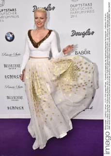 Franziska Knuppe bei der Verleihung Deutscher Parfumpreis - Duftstars 2016 am 12.05.2016 in Berlin Deutscher Parfumpreis Duftstars 2016 in Berlin 