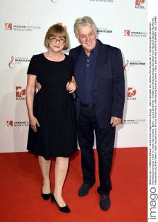 Rolf Zuckowski mit Ehefrau Monika bei der 8. Verleihung des Deutschen Musikautorenpreises 2016 im Hotel Ritz-Carlton. Berlin, 12.05.2016 Foto:xFredericx xFuturexImage