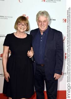Rolf Zuckowski mit Ehefrau Monika bei der 8. Verleihung des Deutschen Musikautorenpreises 2016 im Hotel Ritz-Carlton. Berlin, 12.05.2016 Foto:xFredericx xFuturexImage
