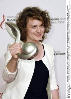 Deutscher Musikautorenpreis - Die Gewinner Tini Thomsen bei der 8. Verleihung des Deutschen Musikautorenpreises 2016 im Hotel Ritz-Carlton. Berlin, 12.05.2016 Foto:xFredericx xFuturexImage
