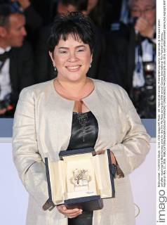 69. Festival de Cannes: Preisverleihung Jaclyn Jose arrives at the award photo call after receiving the Best Actress prize for the film Ma Rosa during the 69th annual Cannes International Film Festival in Cannes, France on May 22, 2016.  CAN20160522744 DAVIDxSILPA