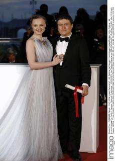 69. Festival de Cannes - Preisträger Cristian Mungiu, Maria Dragus - 69. Internationales Filmfestival Cannes, Photocall Preisträger - 22 05 2016 LoicThebaud Panoramic 