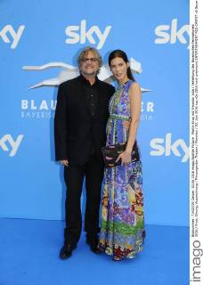 Martin Krug mit Freundin Julia Verleihung des Bayerischen Fernsehpreis 2016 Preis, Ehrung, Auszeichnung Prinzregenten Theater München 03. Juni 2016