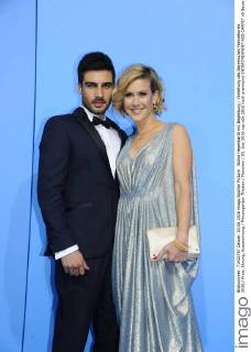 Wolke Hegenbarth mit Begleitung Verleihung des Bayerischen Fernsehpreis 2016 Preis, Ehrung, Auszeichnung Prinzregenten Theater München 03. Juni 2016