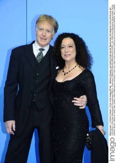 Barbara Wussow und Albert Fortell bei der Bayerischer Fernsehpreis 2016 Verleihung am 3.06.2016 in München Bayerischer Fernsehpreis 2016 in Muenchen 
