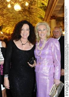 Verleihung Bayerischer Fernsehpreis in München - Party Barbara Wussow und Birgit Bergen Verleihung des Bayerischen Fernsehpreis 2016 Preis, Ehrung, Auszeichnung Party Prinzregenten Theater München 03. Juni 2016