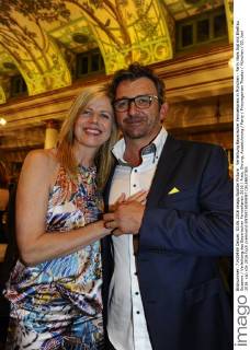 Verleihung Bayerischer Fernsehpreis in München - Party Hans Sigl mit Ehefrau Susanne Verleihung des Bayerischen Fernsehpreis 2016 Preis, Ehrung, Auszeichnung Party Prinzregenten Theater München 03. Juni 2016