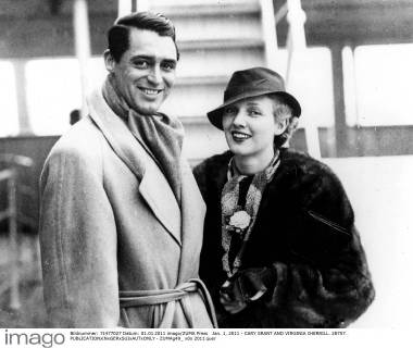 Jan. 1, 2011 - CARY GRANT AND VIRGINIA CHERRILL. 28757. - ZUMAg49_